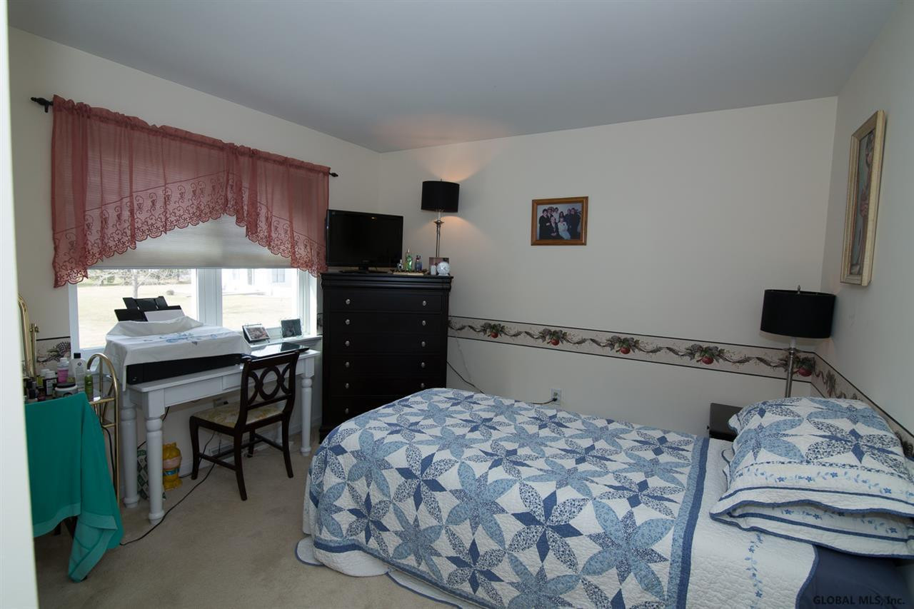 71 Holly Mill Road Bethlehem, NY 12158 - Photo 16 of 23 Photo 16