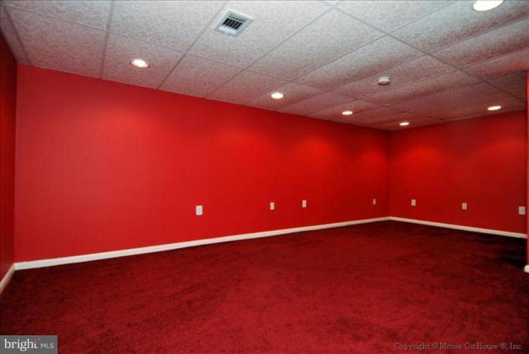 6612 Garrett Road Derwood, MD 20855 - Photo 3 of 30 Media Room