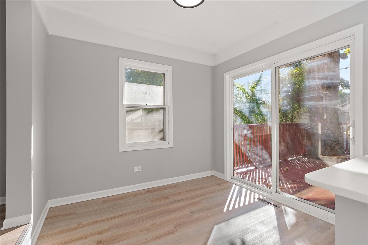 16930 Winchester Avenue Hazel Crest, IL 60429 - Photo 11 of 30