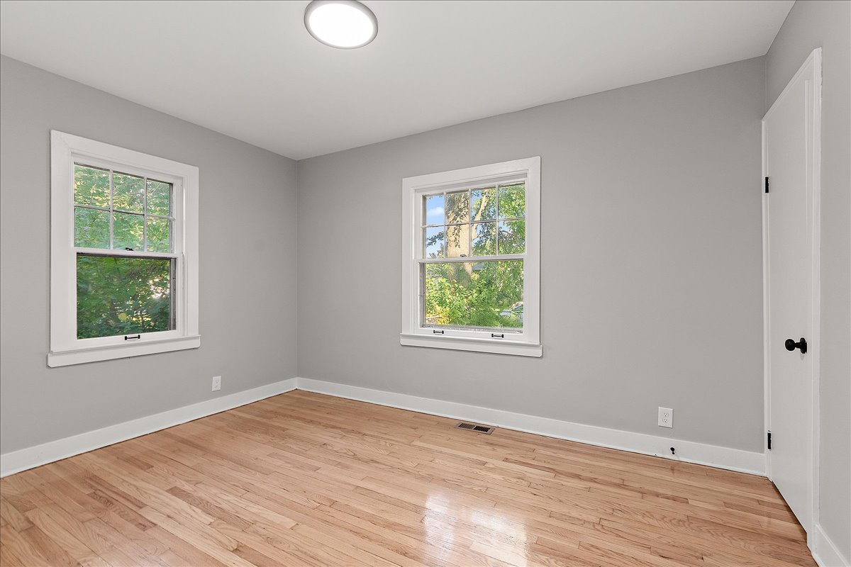 16930 Winchester Avenue Hazel Crest, IL 60429 - Photo 12 of 30