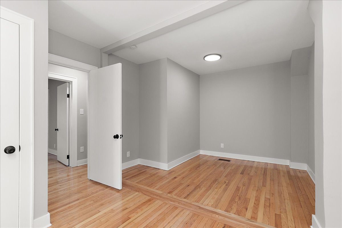 16930 Winchester Avenue Hazel Crest, IL 60429 - Photo 15 of 30