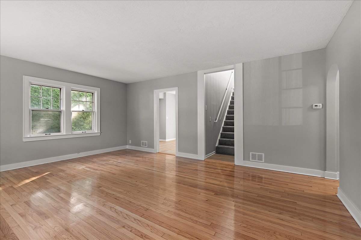 16930 Winchester Avenue Hazel Crest, IL 60429 - Photo 3 of 30