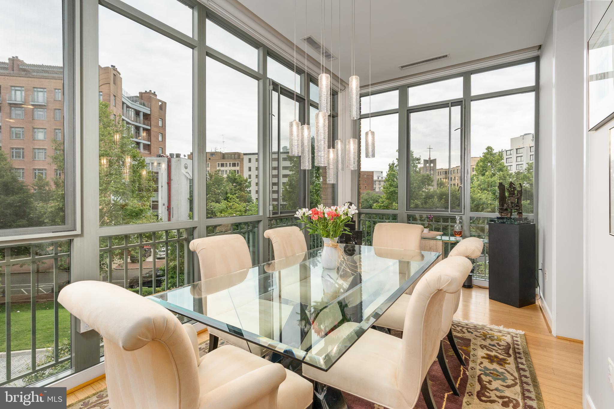 2425 L Street Northwest, Unit 314 Washington, DC 20037 - Photo 18 of 35 Dining Room