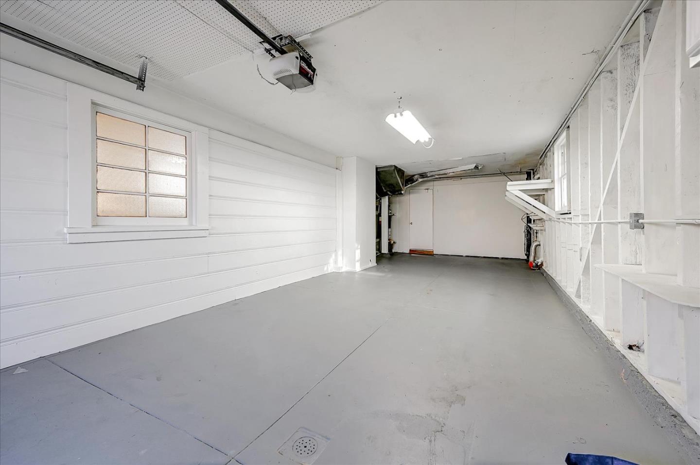 111 Genebern Way San Francisco, CA 94112 - Photo 34 of 37 a view of a room with a window