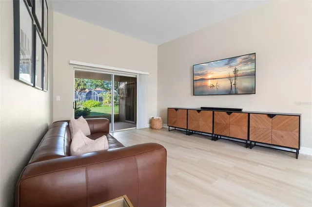 $649,000 | 1098 Needlewood Loop, Oviedo, FL 32765