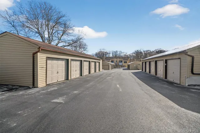 $415,000 | 36 Sycamore Court, Highland Mills, NY 10930