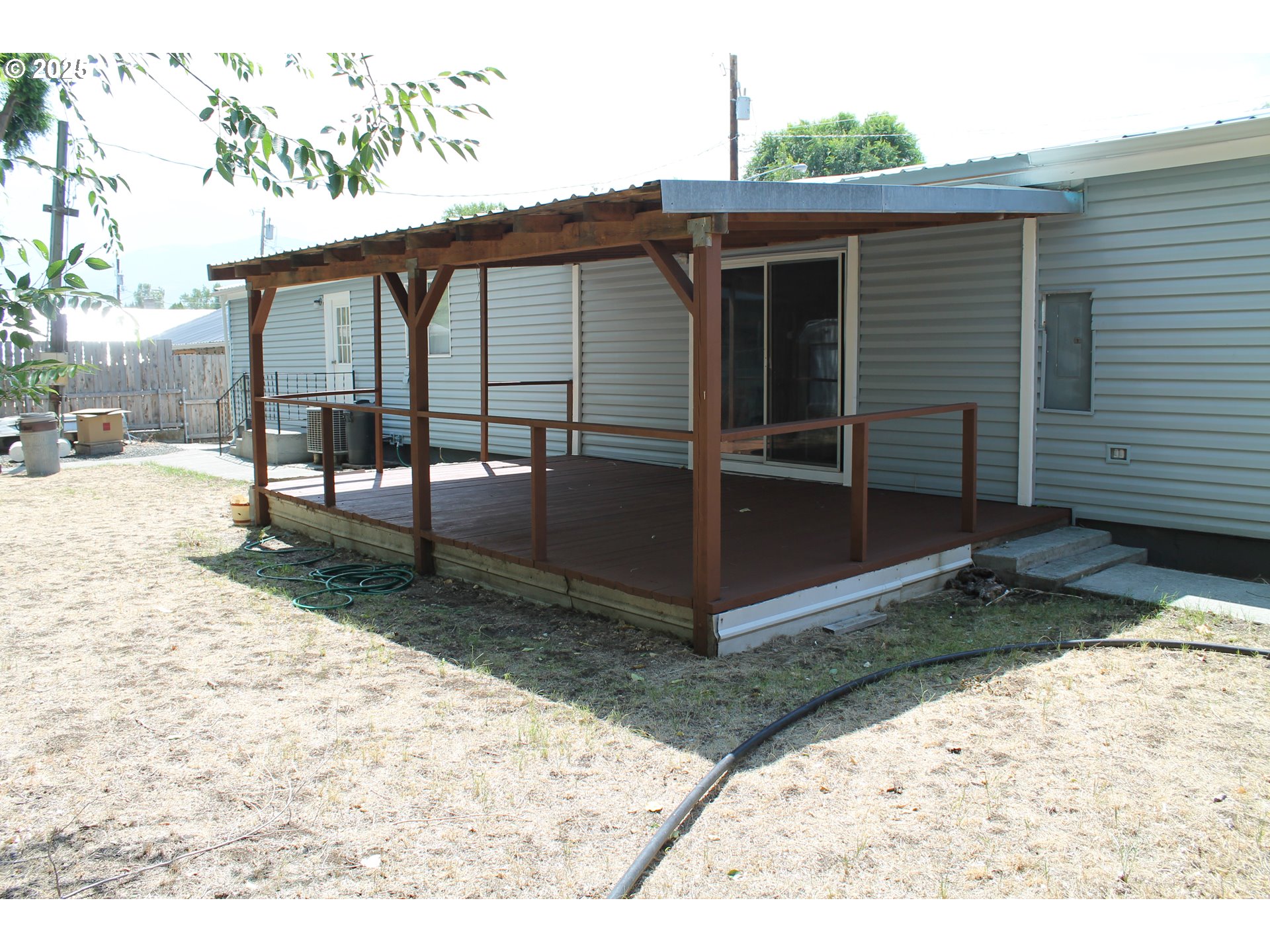 210 Mountain Boulevard Mount Vernon, OR 97865 - Photo 17 of 23 a view of backyard with deck