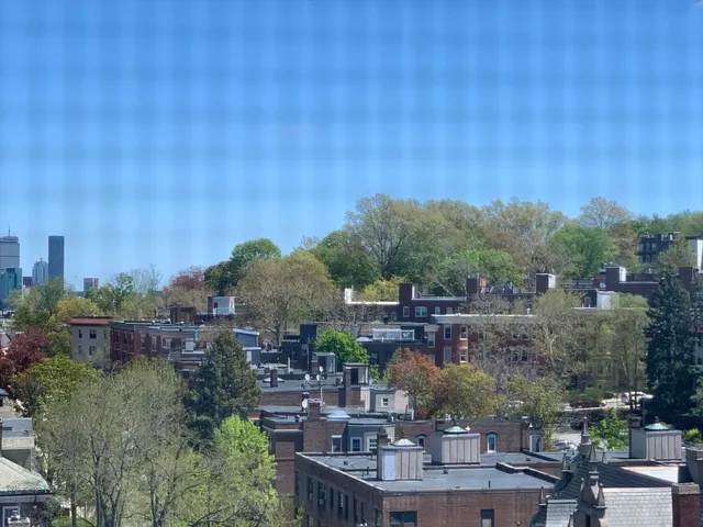 a view of a lake and outdoor space
