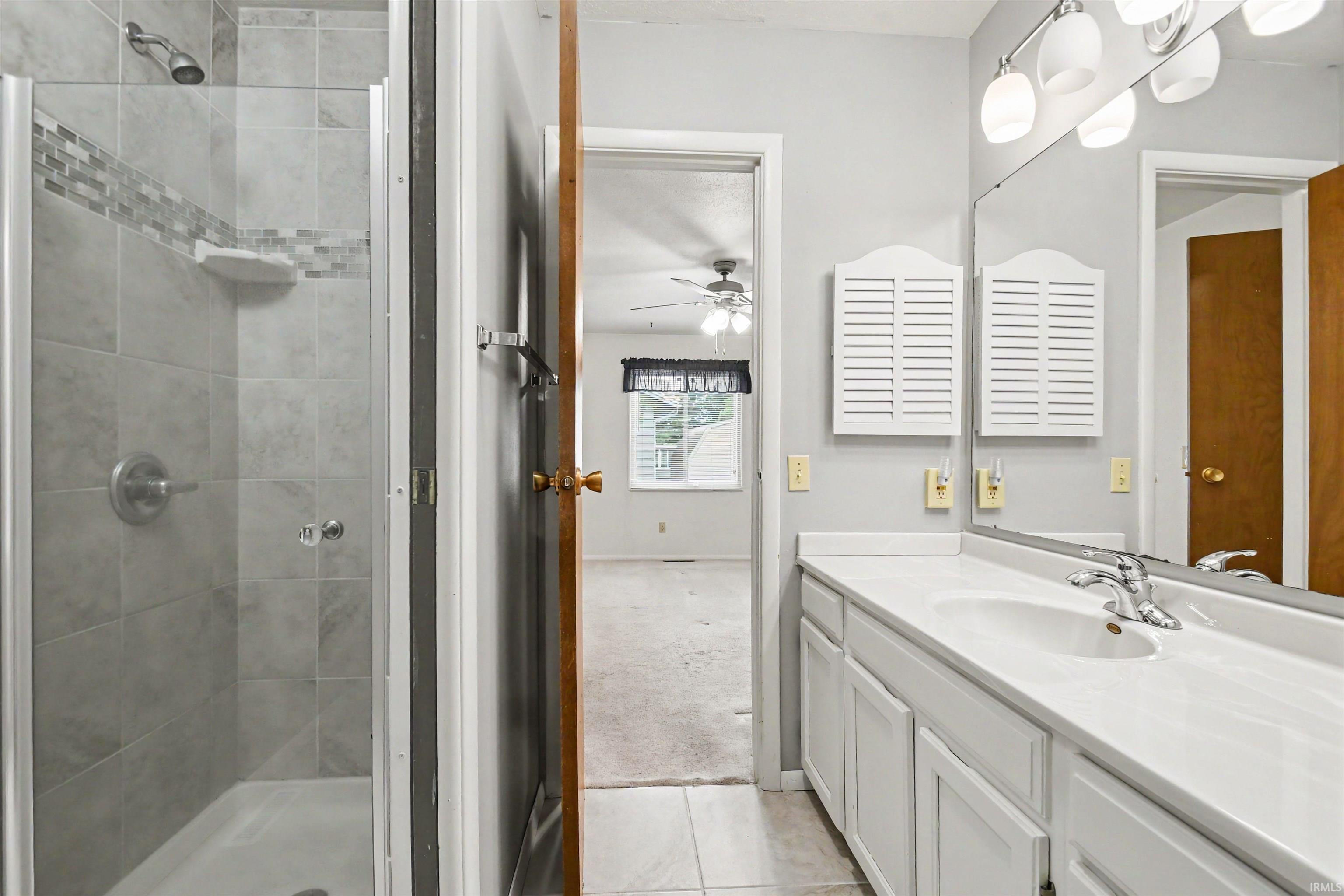 5601 Cape Cod Lane South Bend, IN 46614 - Photo 16 of 27