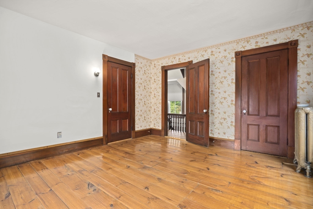 46 South Hampton Road Amesbury, MA 01913 - Photo 24 of 42 a view of a room with an entryway