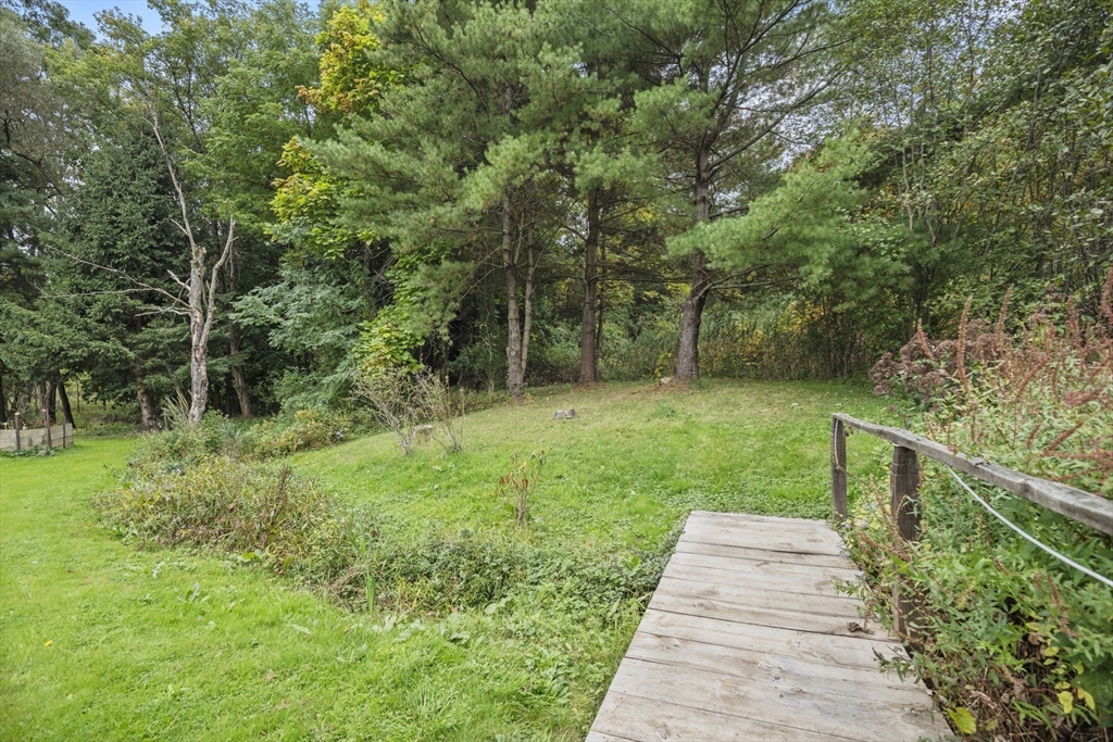 46 South Hampton Road Amesbury, MA 01913 - Photo 38 of 42 a view of a garden with pathway