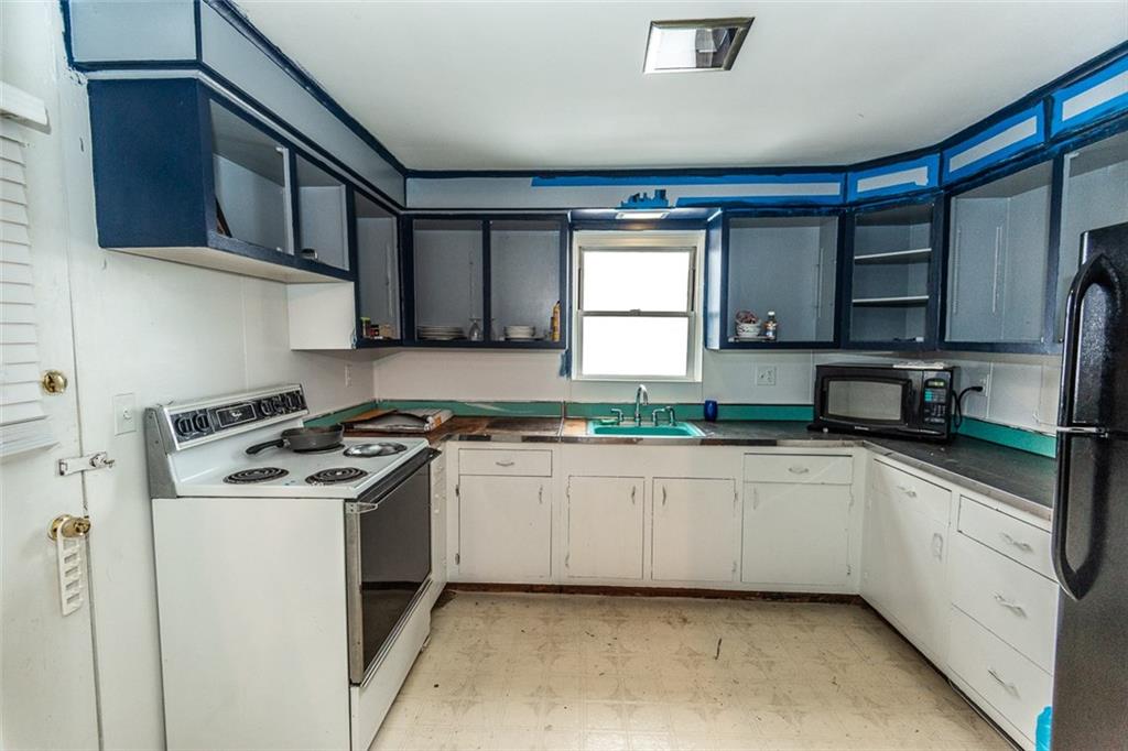 735 Brownsville Road Pittsburgh, PA 15210 - Photo 15 of 25 Gallery Image 15