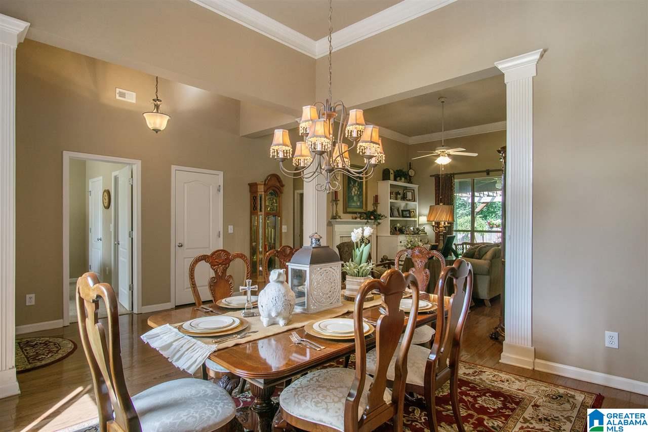 608 Barkley Circle Alabaster, AL 35007 - Photo 4 of 45