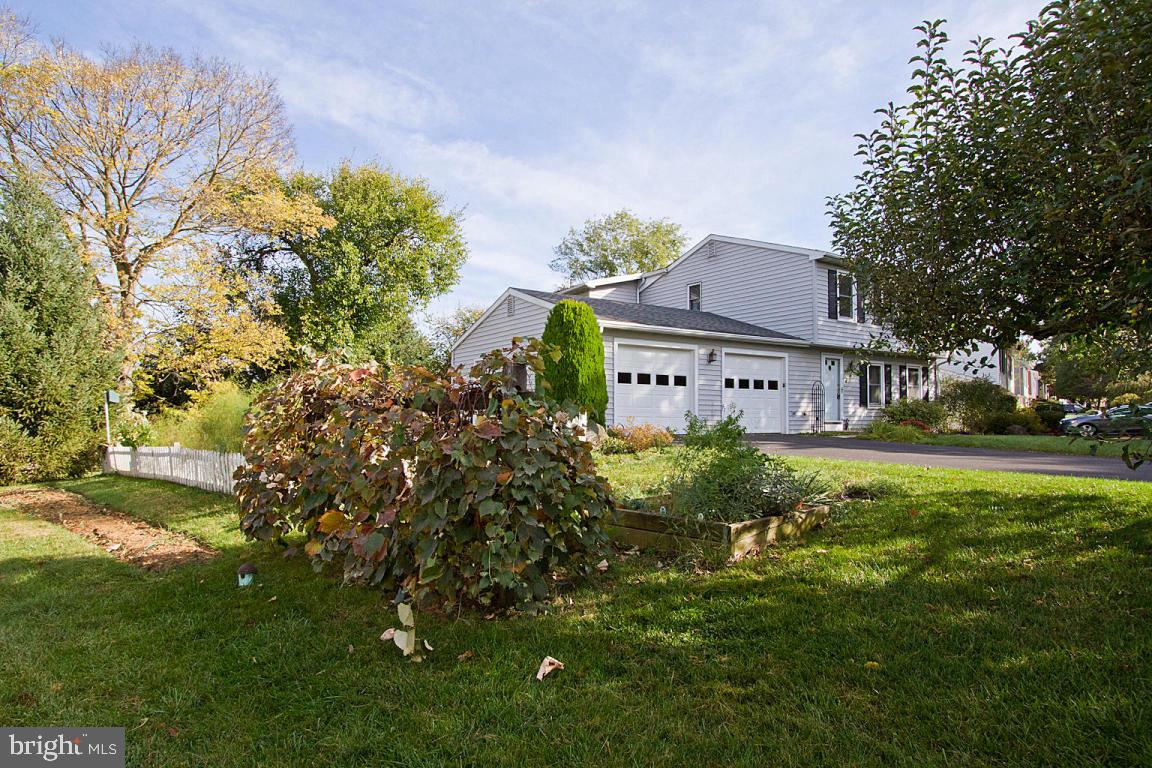 188 April Lane Lititz, PA 17543 - Photo 43 of 50