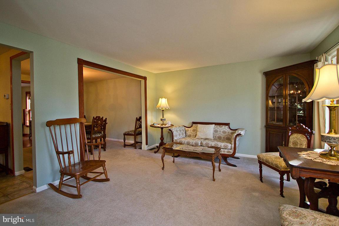 188 April Lane Lititz, PA 17543 - Photo 8 of 50