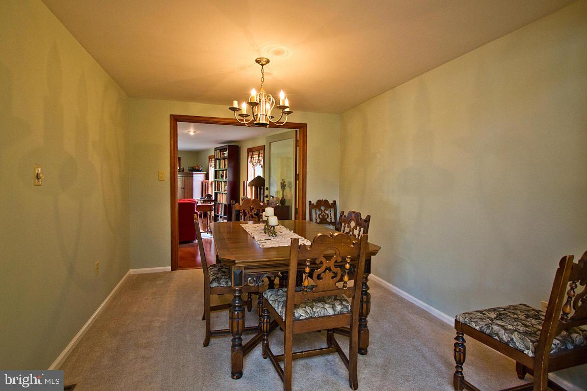188 April Lane Lititz, PA 17543 - Photo 10 of 50