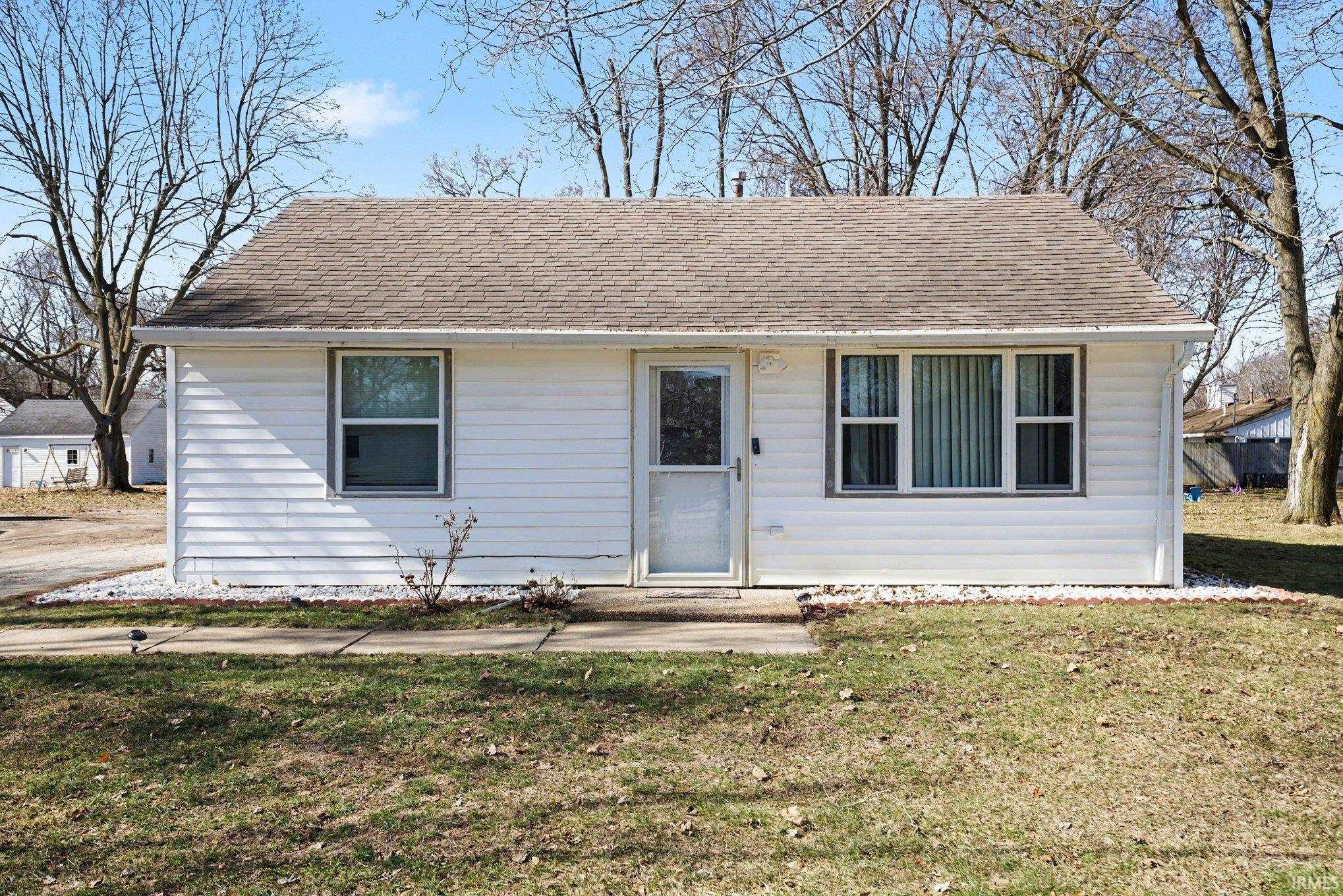 59245 Lewis Street Elkhart, IN 46517 - Photo 1 of 15