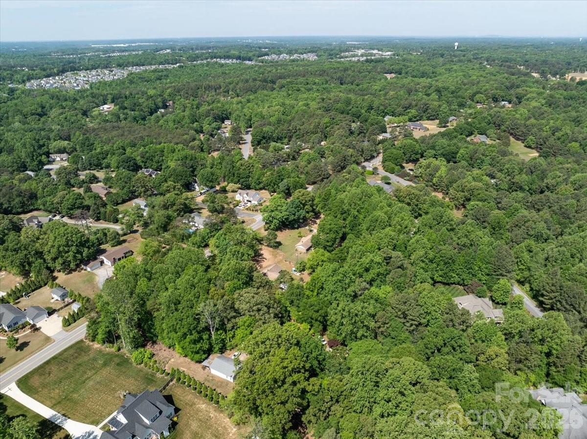 2586 Holbrook Road Fort Mill, SC 29715 - Photo 11 of 24 Gallery Image 11