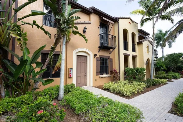 $5,700 | 9088 Chula Vista Street, Unit 1083, Naples, FL 34113