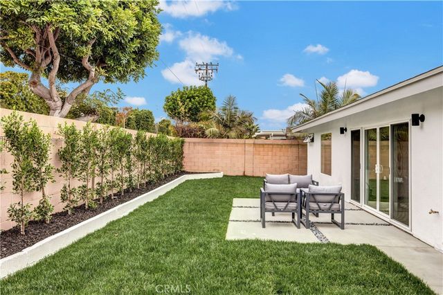 $1,679,000 | 20631 Kelvin Lane, Huntington Beach, CA 92646