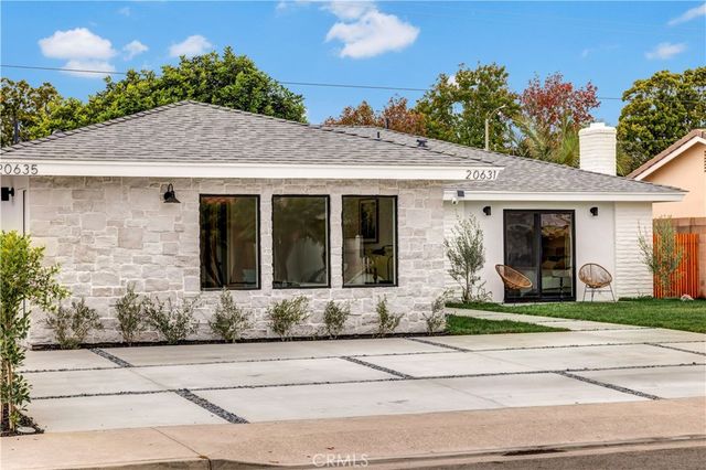 $1,679,000 | 20631 Kelvin Lane, Huntington Beach, CA 92646