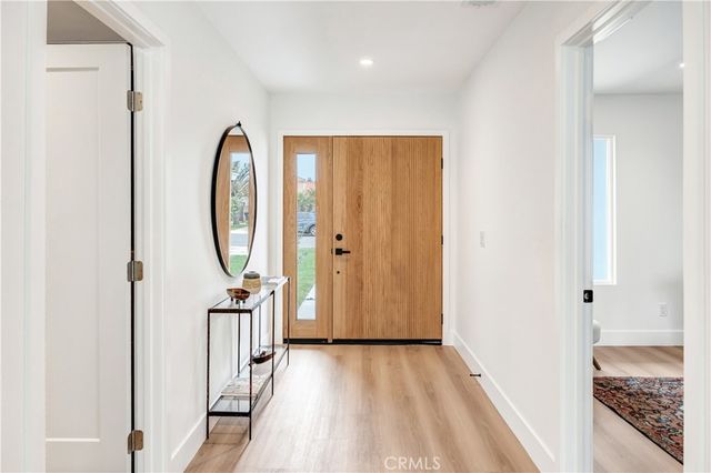 $1,679,000 | 20631 Kelvin Lane, Huntington Beach, CA 92646