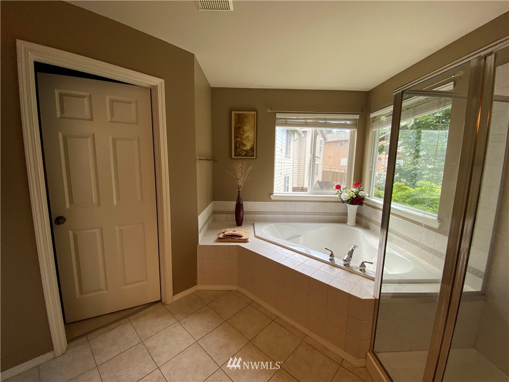 105 203rd Street Southeast Bothell, WA 98012 - Photo 20 of 24