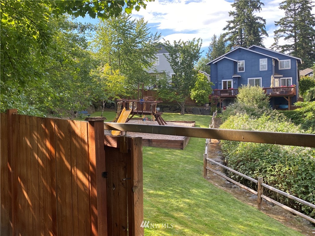 105 203rd Street Southeast Bothell, WA 98012 - Photo 23 of 24