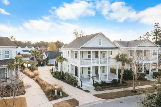 $999,900 | 1593 Bowsprit Court, Mount Pleasant, SC 29466