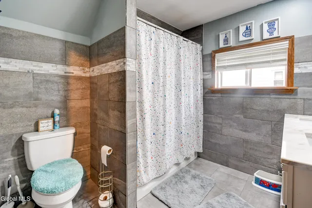 $187,499 | 93 2nd Avenue, Gloversville, NY 12078