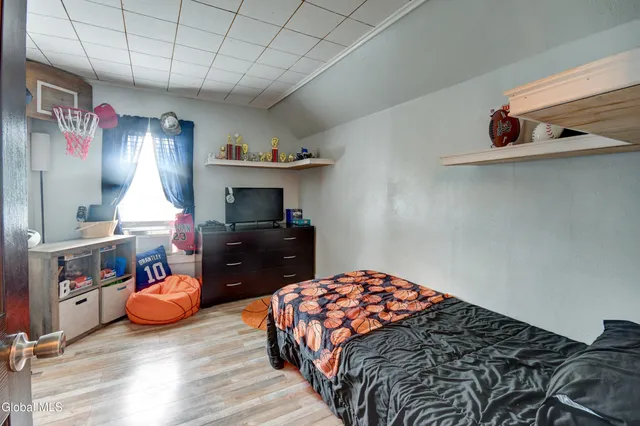 $187,499 | 93 2nd Avenue, Gloversville, NY 12078