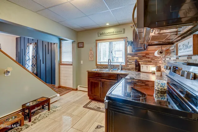 $187,499 | 93 2nd Avenue, Gloversville, NY 12078