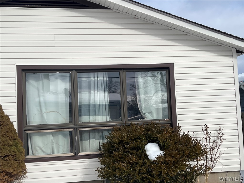 3 Newgate Road Amherst, NY 14226 - Photo 3 of 28