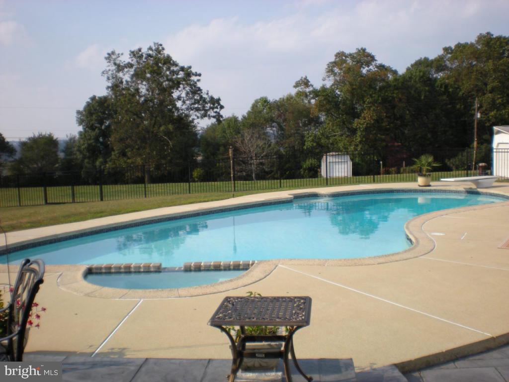 63 Upper Valley Road Christiana, PA 17509 - Photo 25 of 28