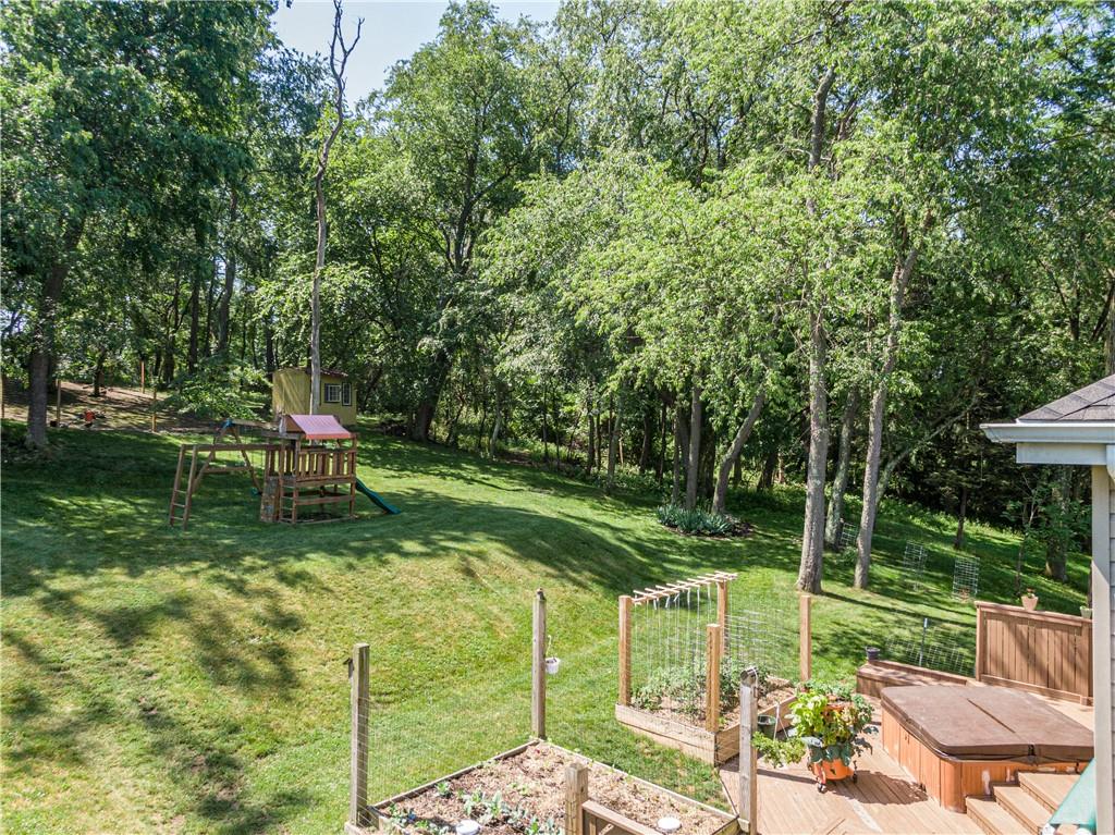 5621 Aiken Road McKees Rocks, PA 15136 - Photo 20 of 25