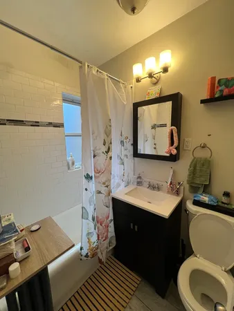 $2,645 | 2151 North Fremont Street, Unit 3S, Chicago, IL 60614