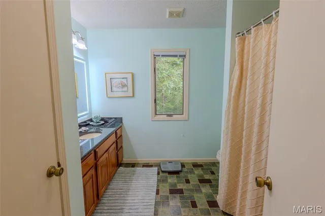 $575,000 | 13151 County Road 2220, Rolla, MO 65401