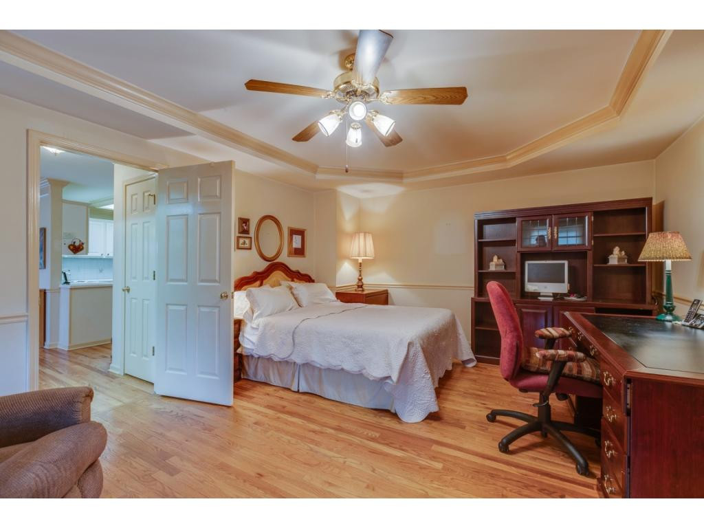 4229 Roderick Court Kingsport, TN 37663 - Photo 16 of 36 Photo 16