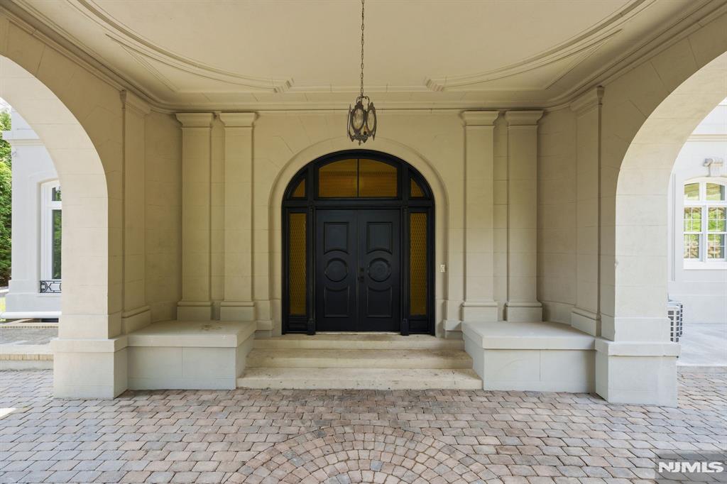 207 Union Street Montclair, NJ 07042 - Photo 4 of 48