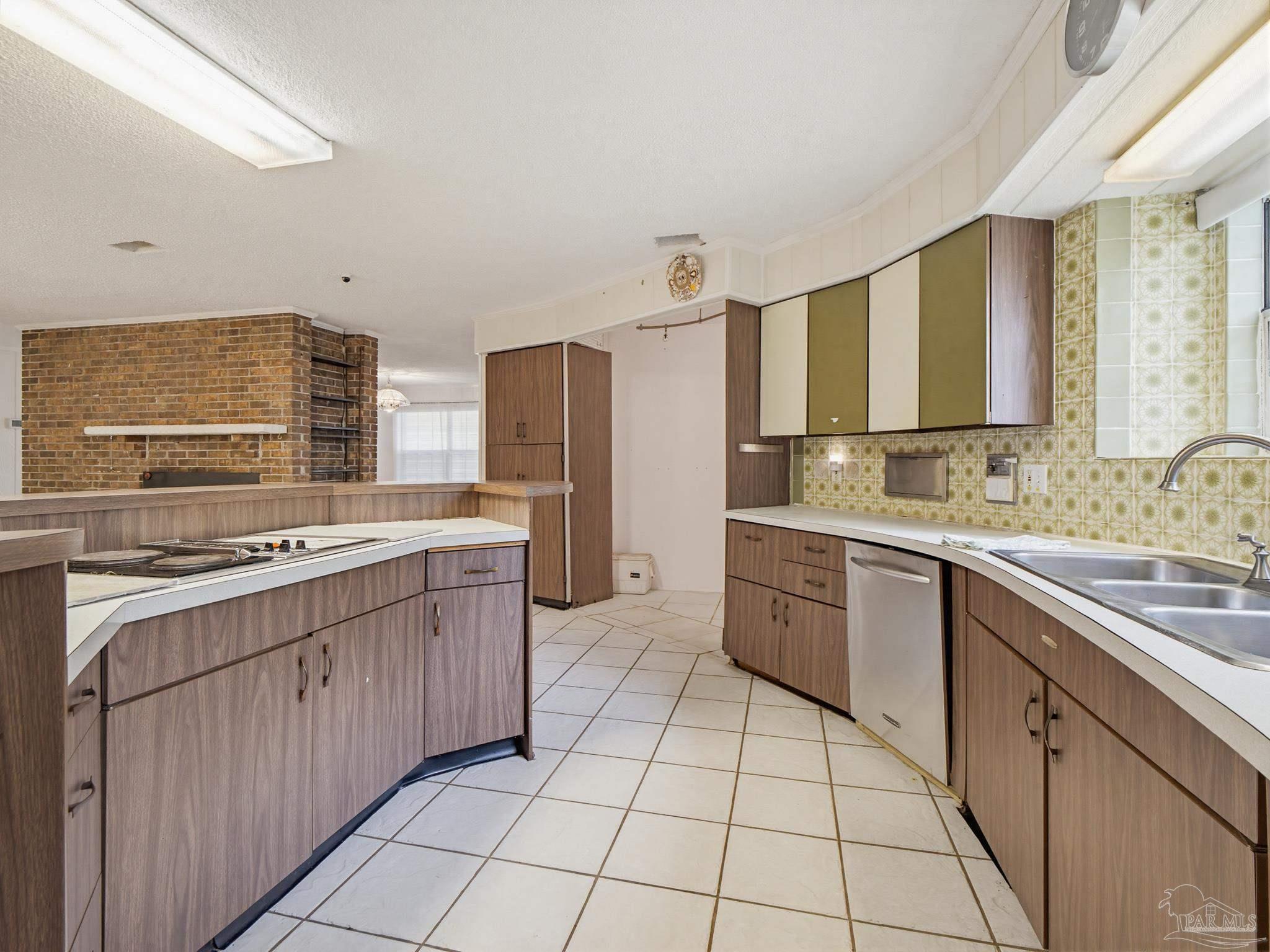 8246 Chellie Road Pensacola, FL 32526 - Photo 23 of 69