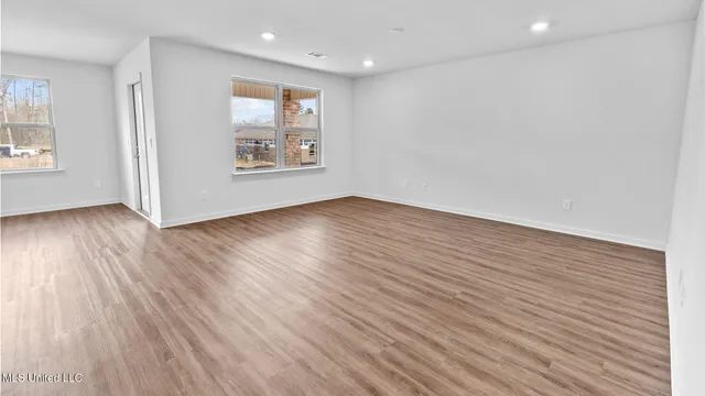 $273,900 | 805 Fairway Avenue, Byram, MS 39272