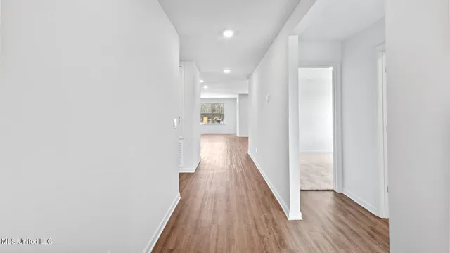 $273,900 | 805 Fairway Avenue, Byram, MS 39272