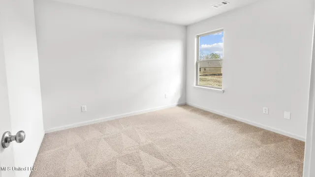 $273,900 | 805 Fairway Avenue, Byram, MS 39272