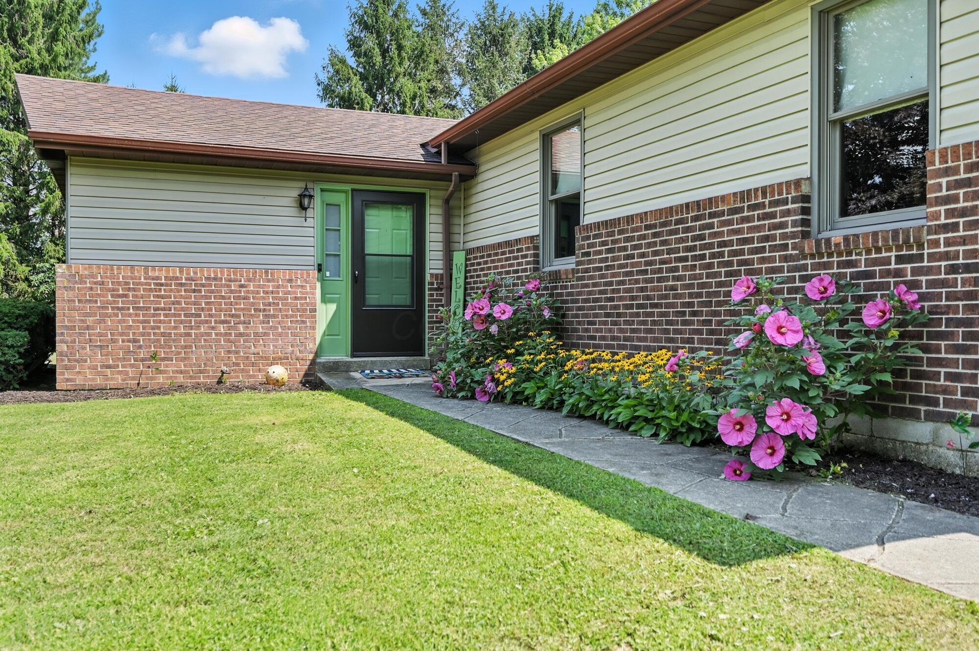 5536 Stauffer Road Morral, OH 43337 - Photo 9 of 56 ENTRY