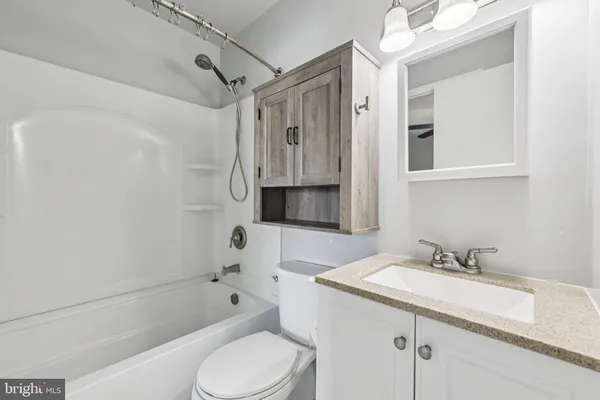 $240,000 | 404 Red Tulip Court, Taneytown, MD 21787