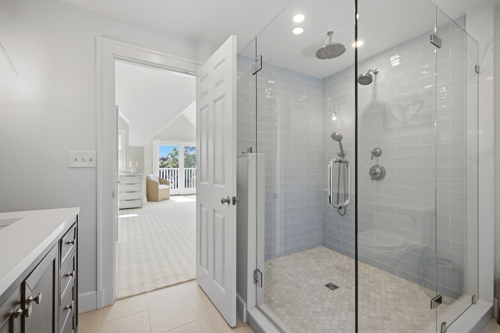 5 Coolidge Road Marblehead, MA 01945 - Photo 18 of 26