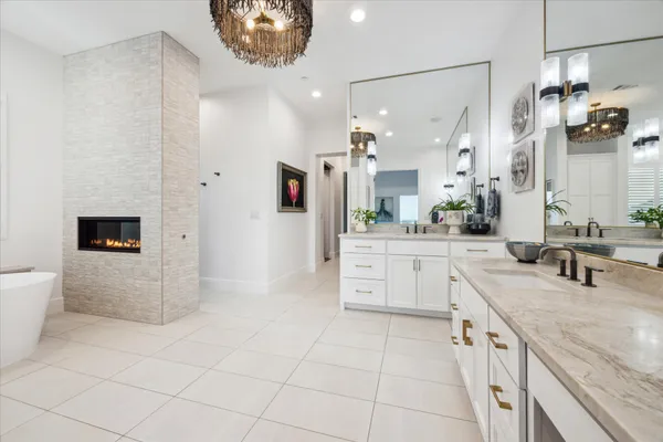 $4,100,000 | 9416 Ranchland Hills Boulevard, Jonestown, TX 78645