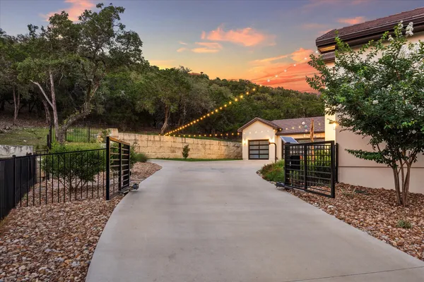 $4,100,000 | 9416 Ranchland Hills Boulevard, Jonestown, TX 78645