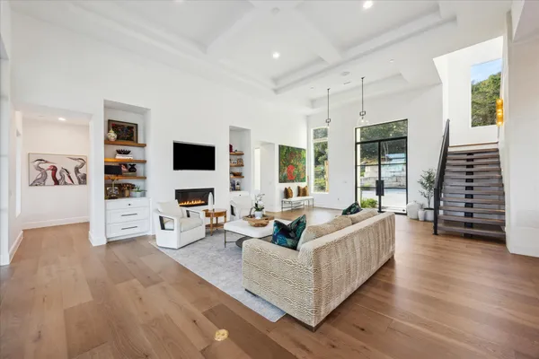 $4,100,000 | 9416 Ranchland Hills Boulevard, Jonestown, TX 78645