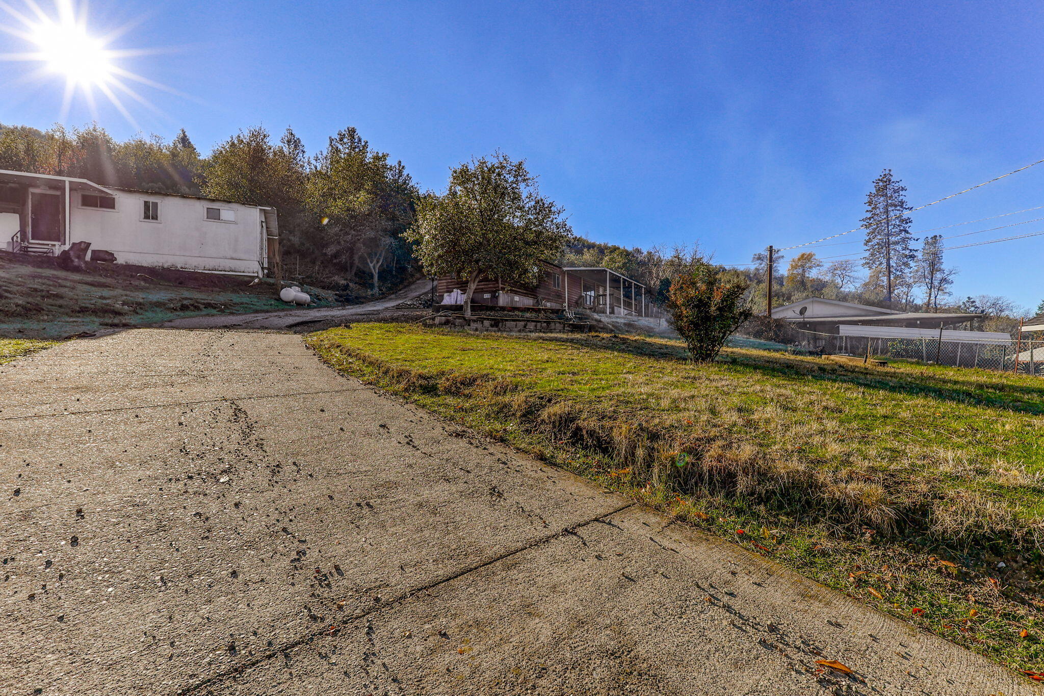 22155 Ravine Court Redding, CA 96003 - Photo 31 of 57 Paved Driveway